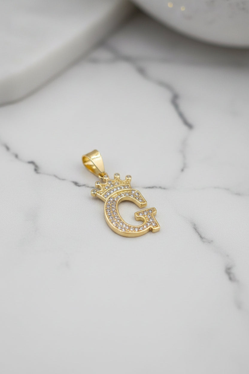 14K INITIAL "G" CROWN ON TOP PENDANT