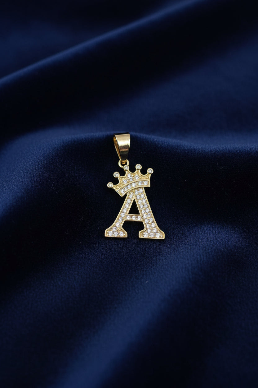 14K INITIAL "A" CROWN ON TOP PENDANT