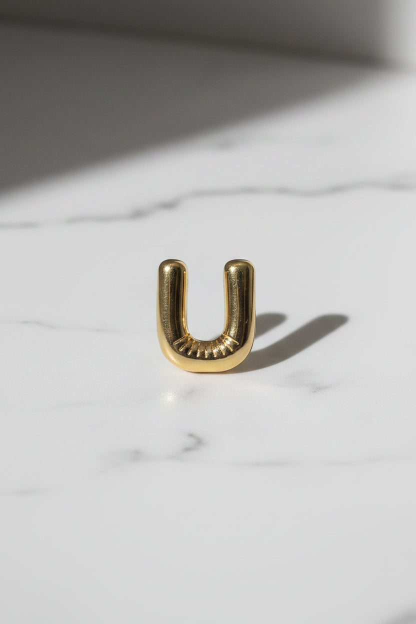 14K BUBBLE LETTER PENDANT - U 240704041046