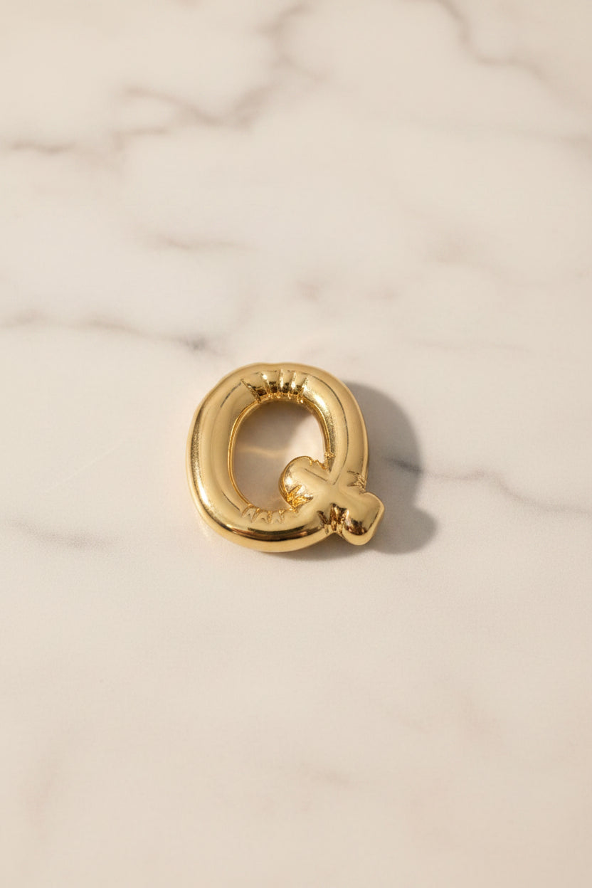 14K BUBBLE LETTER PENDANT - Q 240704034143