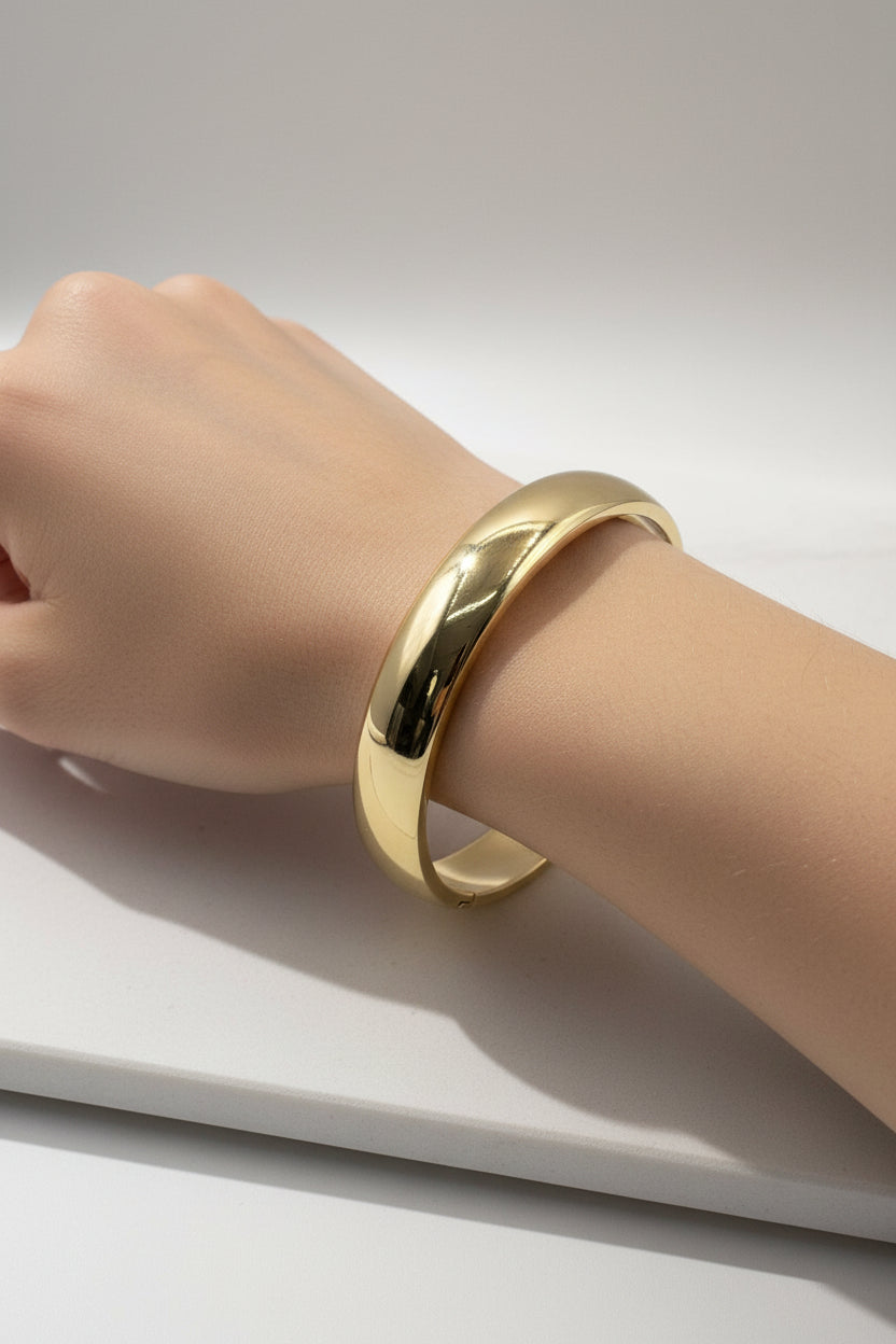 14K HEART OF GOLD BANGLE BRACELET X000900641