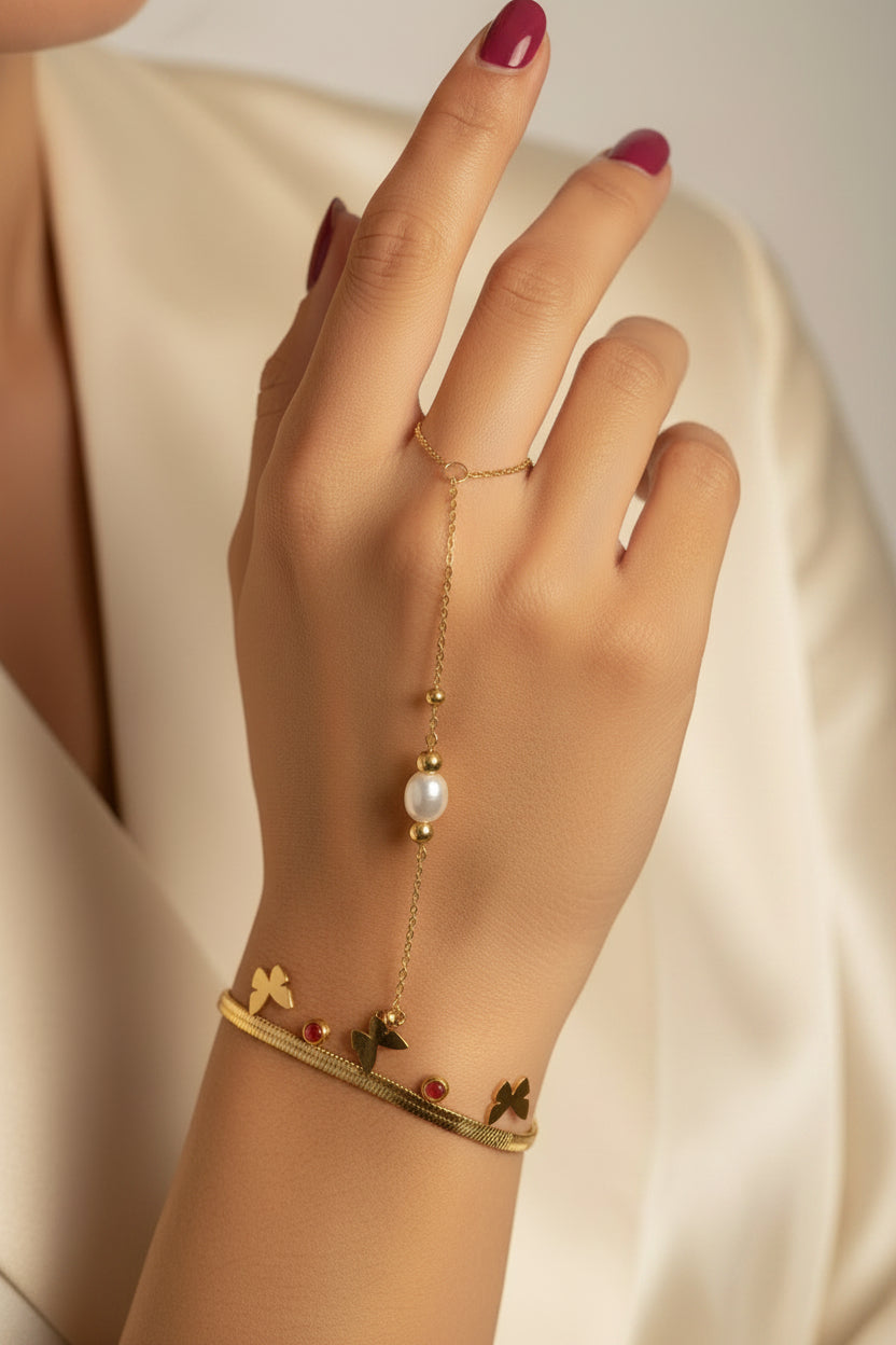 14K HAND CHAIN BRACELET BUTTERFLY CHARMS T001230343