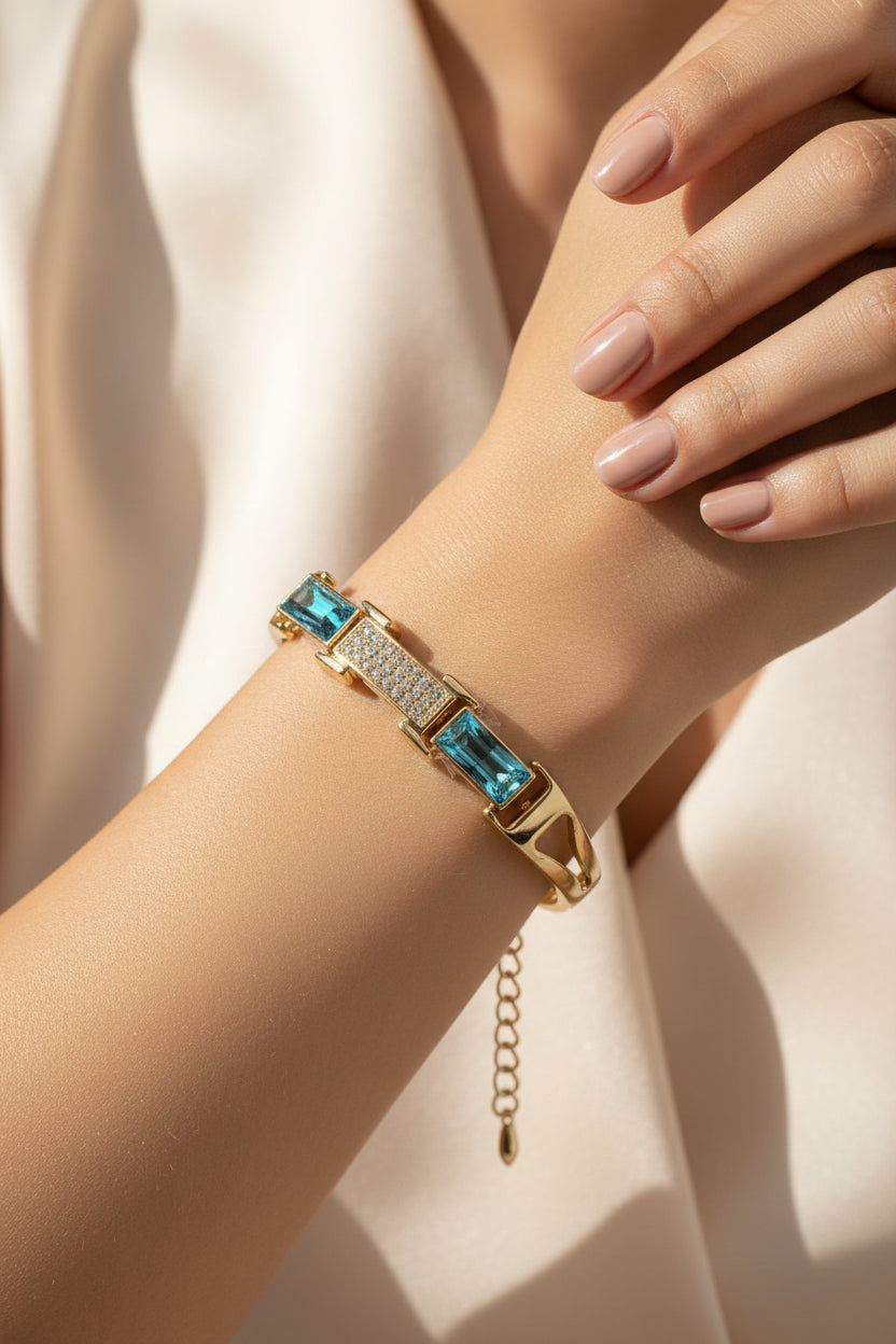 14K BLUE TOPAZ BANGLE BRACELET X000947442