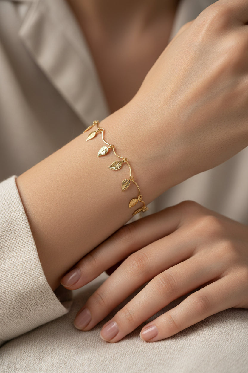 14K LEAF CHAIN BRACELET T-02720001