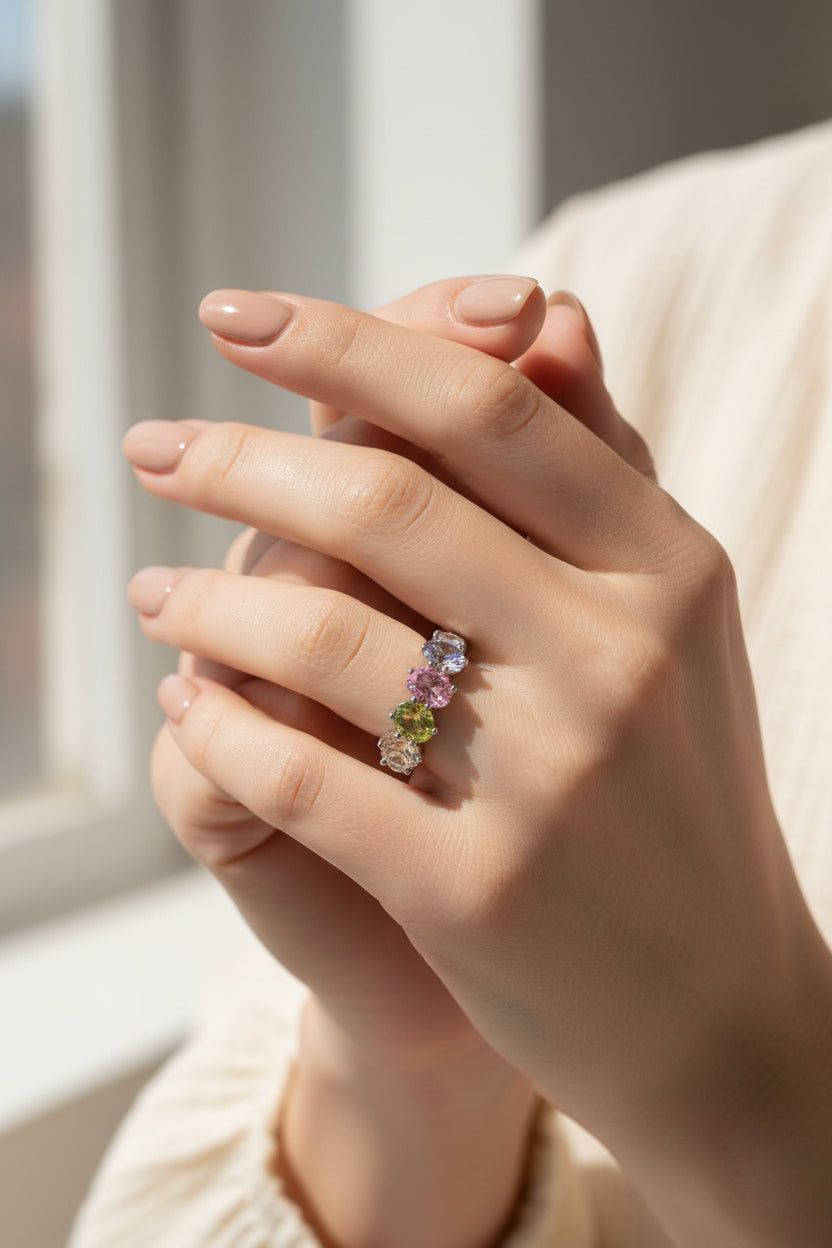 WHG MULTI-COLORED GEMSTONES RING XQ