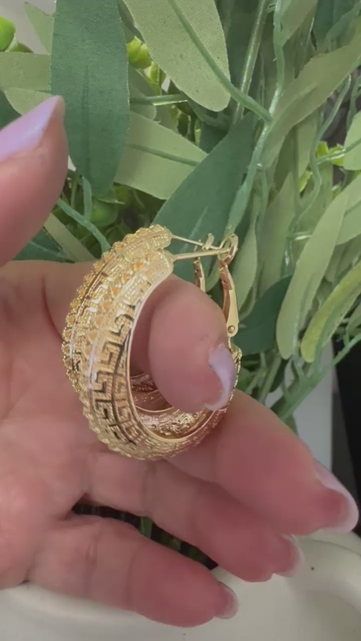 14K FENDI GREEK KEY U-SHAPED HOOP EARRING HYL378A